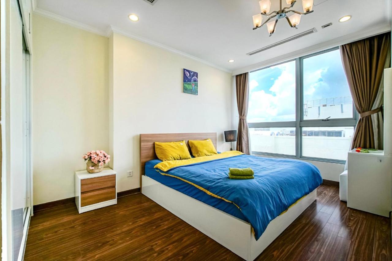 Moxy Hcmc Aparts - Vinhomes Central Park, Ice Rink Ho Chi Minh-stad Buitenkant foto