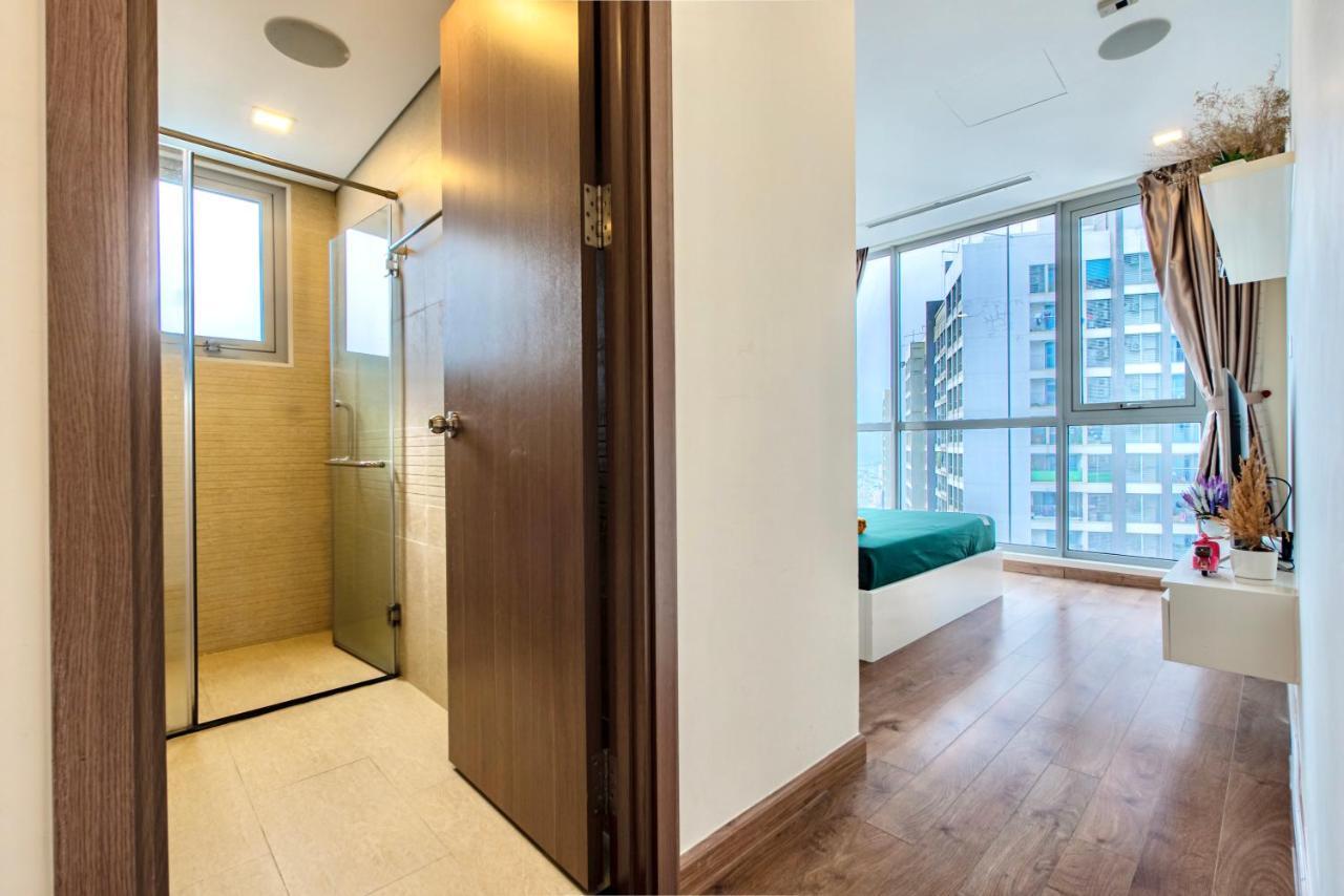 Moxy Hcmc Aparts - Vinhomes Central Park, Ice Rink Ho Chi Minh-stad Buitenkant foto