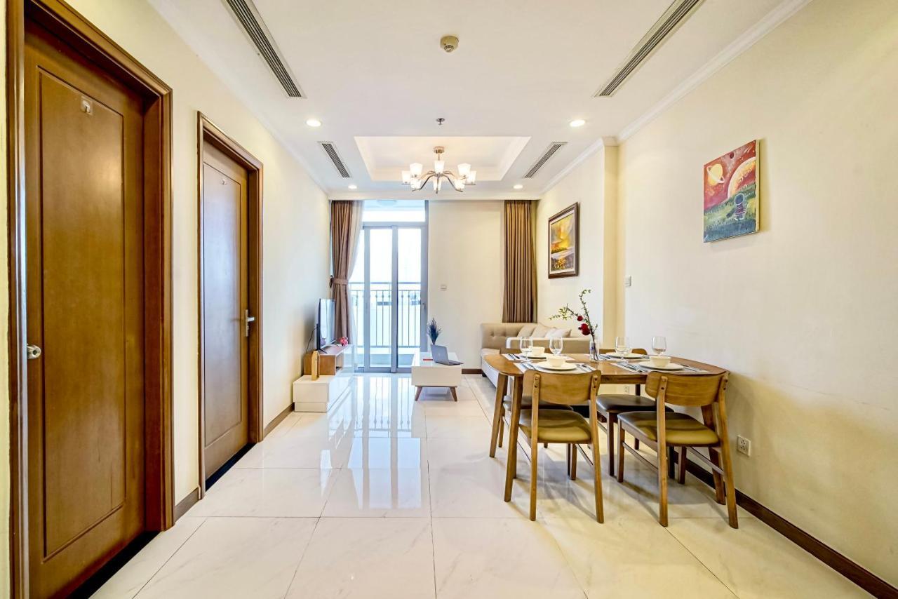 Moxy Hcmc Aparts - Vinhomes Central Park, Ice Rink Ho Chi Minh-stad Buitenkant foto
